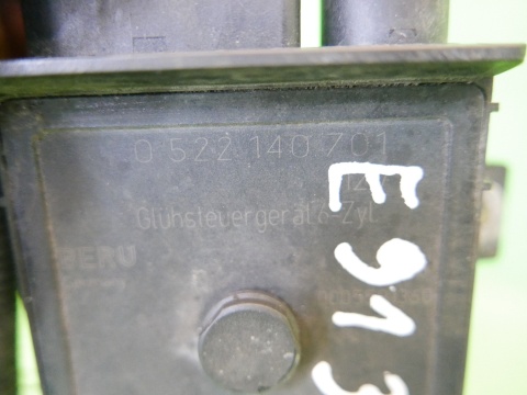 Przekaźnik sterownik świec żarowych 0522140701 BMW E91 325d 3.0 D M57 04-08
