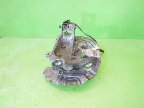 Zwrotnica piasta lewa przód BMW E91 325d 3.0 D M57 04-08