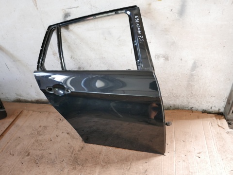 Drzwi prawe tył tylne 475/9 BMW E91 325d KOMBI 04-08
