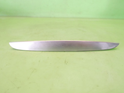 Listwa chrom maski grilla lewy 51.13-7117241 BMW E91 325d 04-08
