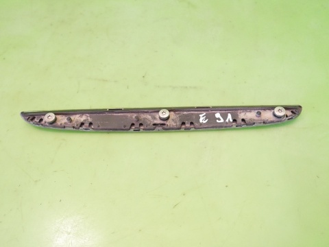 Listwa chrom maski grilla lewy 51.13-7117241 BMW E91 325d 04-08