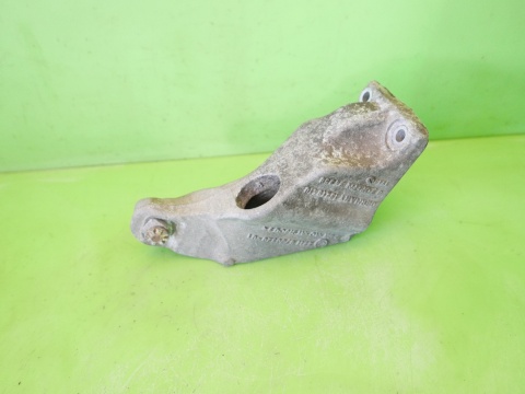Łapa silnika prawa 22.11-6760320-01 BMW E91 325d 3.0 D M57 04-