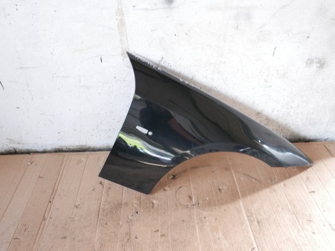 Błotnik prawy przód 475/9 BMW E91 325d KOMBI 04-08