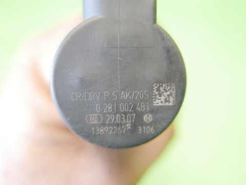 Regulator czujnik ciśnienia paliwa 0281002481 BMW E91 325d 3.0 D M57 04-08