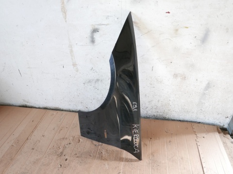 Błotnik lewy przód 475/9 BMW E91 325d KOMBI 04-08