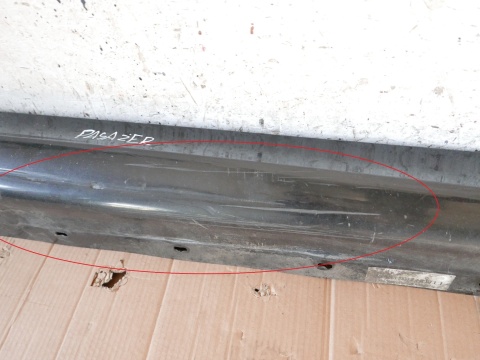 Próg listwa nakładka progowa prawa mpakiet 475/9 BMW E91 325d KOMBI 04-08
