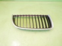 Grill nerka atrapa prawa 7120008 BMW E91 325d 04-08