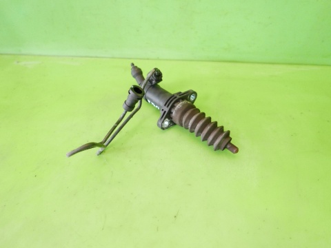 Wysprzęglik pompka sprzęgła 6775872 BMW E91 325d 3.0 D M57 04-08