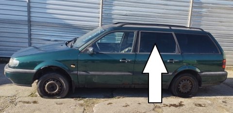 SZYBA DRZWIOWA LEWA TYŁ TYLNA VW PASSAT B4 KOMBI