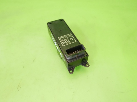 Panel przełącznik szyb lewy przód MR587959 MITSUBISHI COLT VI Z30 CZ5 04-08