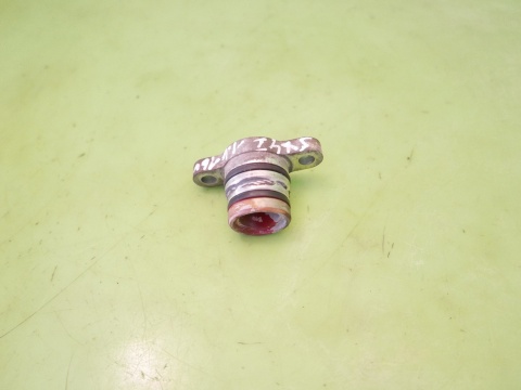 Zaślepka korek pokrywy rozrządu 85U1 0488 SUZUKI SWIFT EZ 1.3 16V 05-08