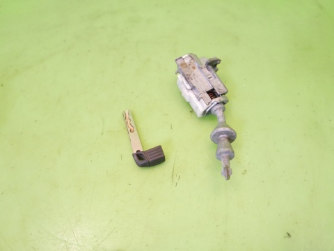 Wkładka klamki drzwi lewa przód + kluczyk grot BMW E91 325d 04-08