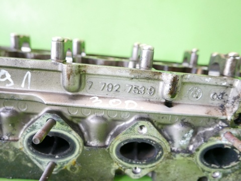 Głowica z zaworami 7792753.9 BMW E91 325d 3.0 D M57 M57N2 M57D30 306D3 04-