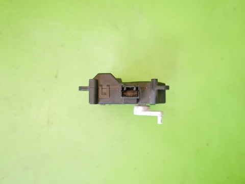 Silniczek nagrzewnicy AE063700-8320 MITSUBISHI COLT VI Z30 CZ5 1.3 04-08