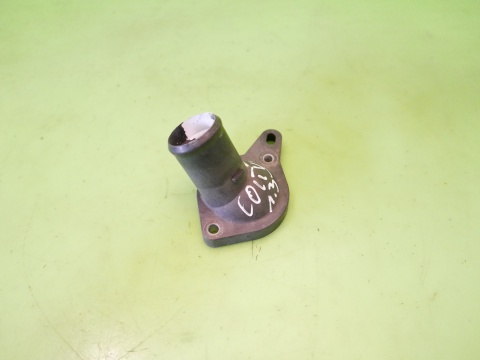 Króciec obudowa termostatu MN155852 MITSUBISHI COLT VI Z30 CZ5 1.3 04-08