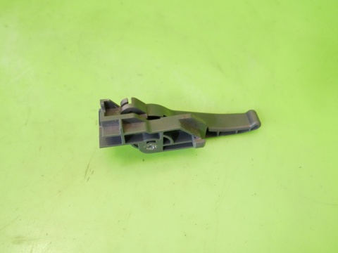 Rączka otwierania klapki wlewu paliwa MITSUBISHI COLT VI Z30 CZ5 04-08