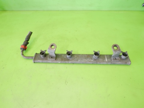 Listwa wtryskowa MITSUBISHI COLT VI Z30 CZ5 1.3 04-08