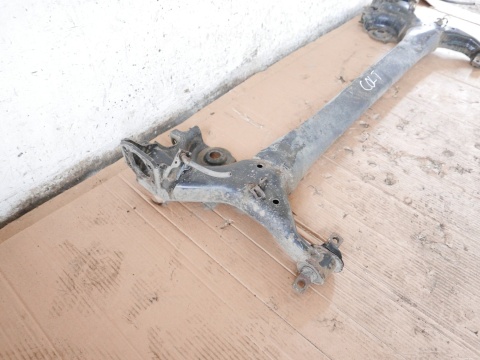Belka tył oś tylna zawieszenia MITSUBISHI COLT VI Z30 CZ5 1.3 HB 5D 04-08
