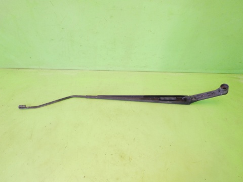 Ramię wycieraczki prawe przód MITSUBISHI COLT VI Z30 CZ5 HB 5D 04-08