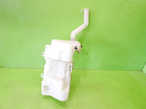 Zbiorniczek płynu spryskiwaczy MN105383 MITSUBISHI COLT VI Z30 CZ5 1.3 04-