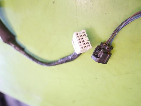 Wiązka instalacja drzwi lewa przód MITSUBISHI COLT VI Z30 CZ5 5D 04-08