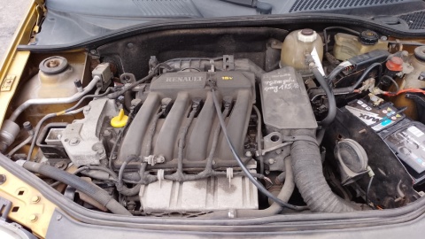 Silnik słupek 1.6 16V K4M748 79kW 107KM RENAULT CLIO II PHI 98-01 Odpala
