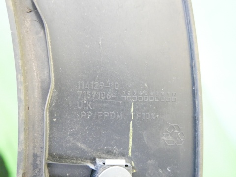 Sierp listwa nakładka błotnika prawa tył 7157106 MINI COOPER R56 06-10