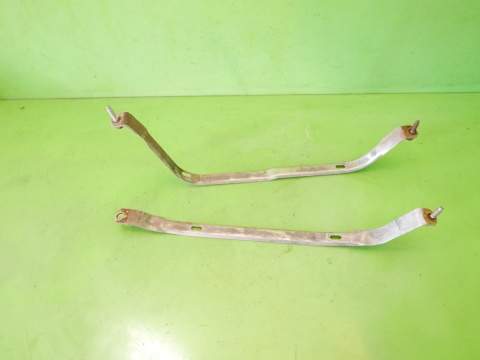 Listwy obejmy zbiornika paliwa 2754427 2752315 MINI COOPER R56 1.6 06-10