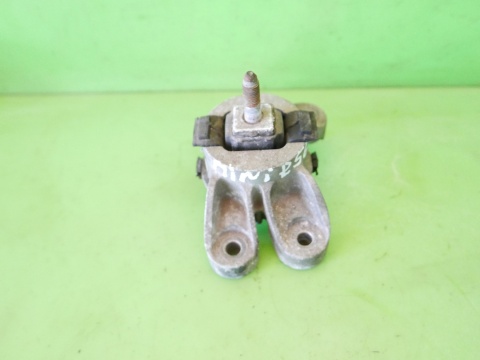 Łapa poduszka skrzyni biegów 6779806-02 MINI COOPER R56 1.6 06-10