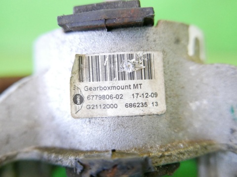 Łapa poduszka skrzyni biegów 6779806-02 MINI COOPER R56 1.6 06-10