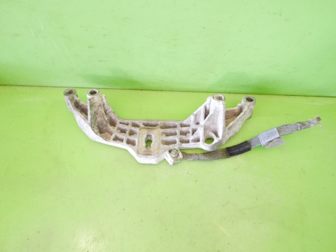 Łapa wspornik silnika 22.11-6772032-04 MINI COOPER R56 1.6 06-10