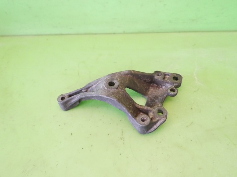 Łapa sprężarki klimatyzacji V758078180-01 MINI COOPER R56 1.6 06-10