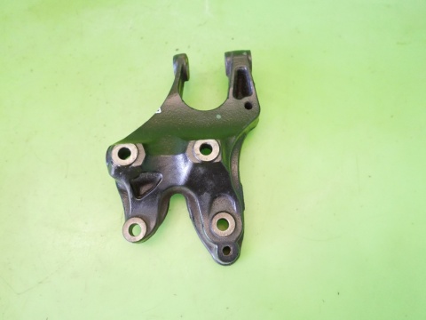 Łapa wspornik mocowanie 6780439-02 MINI COOPER R56 1.6 06-10