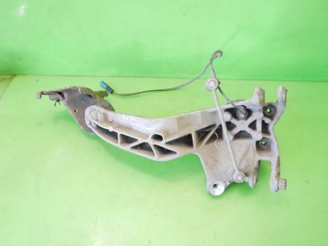 Zwrotnica piasta wahacz prawy tył 33.32-6780002 MINI COOPER R56 1.6 06-10