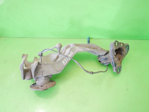 Zwrotnica piasta wahacz prawy tył 33.32-6780002 MINI COOPER R56 1.6 06-10