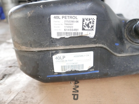 Zbiornik bak paliwa 2752285 benzyna MINI COOPER R56 1.6 06-10