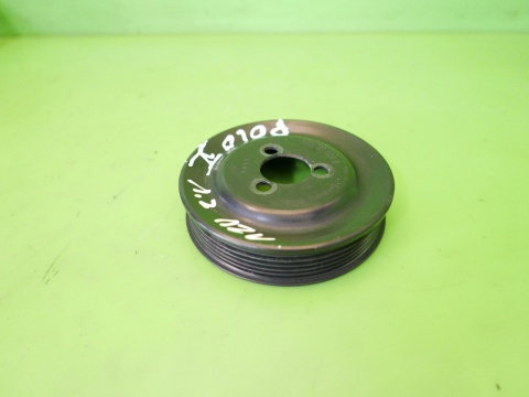 Koło pasowe pompy wody 03D121028B VW POLO 6R V 1.2 12V 5D HB 09-14