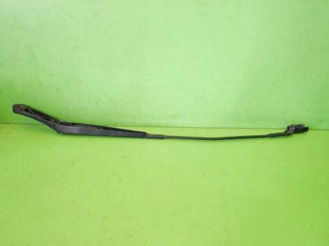 Ramię wycieraczki przód prawe 6R1955410A VW POLO 6R V 1.2 12V 5D HB 09-14