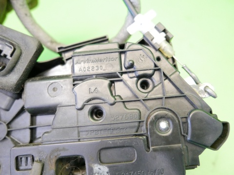 Zamek drzwi przód lewy 7 pin 5K1837015B VW POLO 6R V 5D HB 09-14