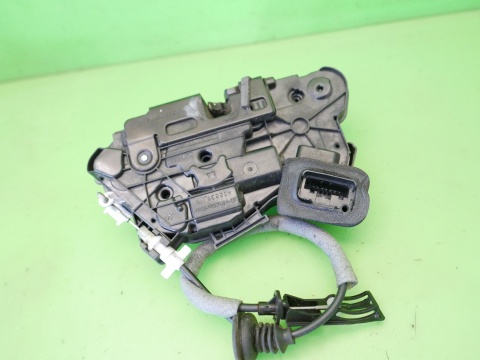 Zamek drzwi przód lewy 7 pin 5K1837015B VW POLO 6R V 5D HB 09-14