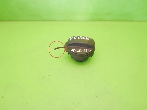 Korek wlewu paliwa VW POLO 6R V 1.2 12V 5D HB 09-14