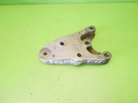 Mocowanie łapa silnika górna prawa 6Q0199185S VW POLO 6R V 1.2 12V 09-14