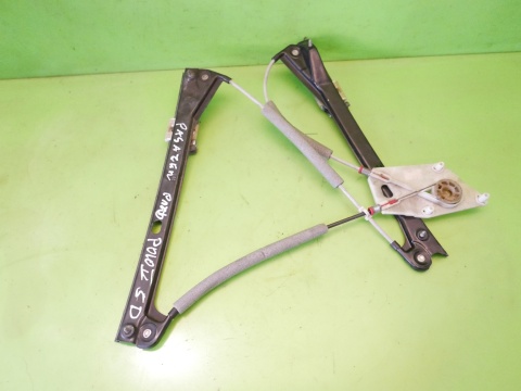 Mechanizm podnośnik szyby przód prawy 6R4837462N VW POLO 6R V 5D HB 09-14