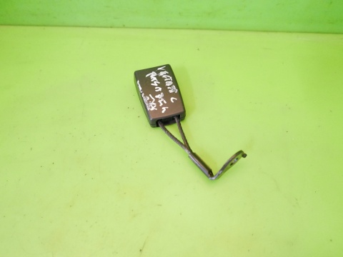 Zapięcie zatrzask pasa środek tył 24465998F OPEL VECTRA C FL SEDAN 05-08