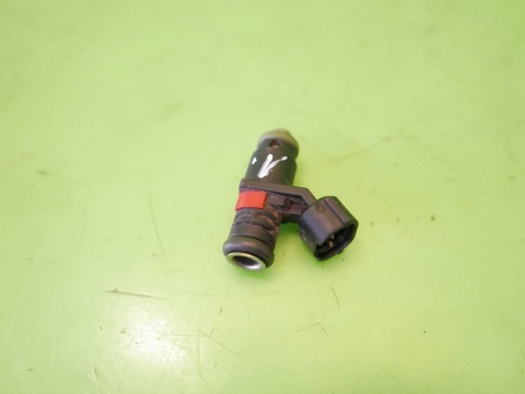 Wtryskiwacz wtrysk paliwa 03E906031C VW POLO 6R V 1.2 12V 09-14