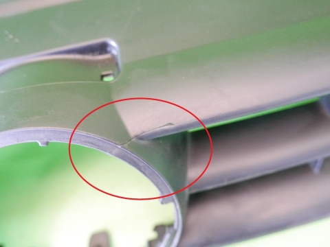 Grill atrapa chłodnicy 6R0853653B VW POLO 6R V 5D HB 09-14