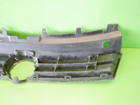 Grill atrapa chłodnicy 6R0853653B VW POLO 6R V 5D HB 09-14
