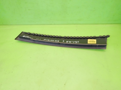 Listwa słupka drzwi lewa tył 13192857 OPEL VECTRA C FL SEDAN 05-08