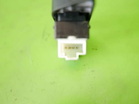Przełącznik blokady drzwi 6R1962125A VW POLO 6R V 1.2 12V 5D HB 09-14