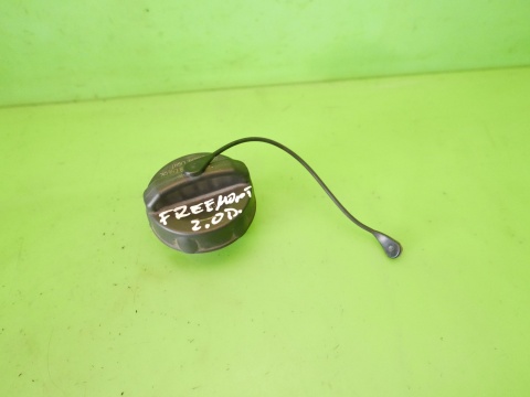 Korek wlewu paliwa FIAT FREEMONT I 2.0 D MJET diesel 11-15